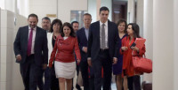 Los 233 diputados y senadores del PSOE donarán 442.000 euros de su indemnización de abril para combatir la Covid-19