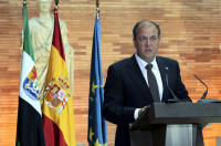 El PP de Extremadura también quiere reducir el número de diputados autonómicos, de 65 a 45