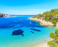 ​Lo que cobran los concejales de Playas de cinco municipios con las mejores calas de España