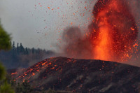 El comisionado del volcán de La Palma cumple tres años en el cargo: cobró más de 120.000 euros brutos en 2024