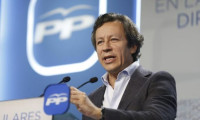 El ‘retiro dorado’ de Carlos Floriano en el Senado: 6.447 euros brutos y 1.958 euros libres de impuestos al mes