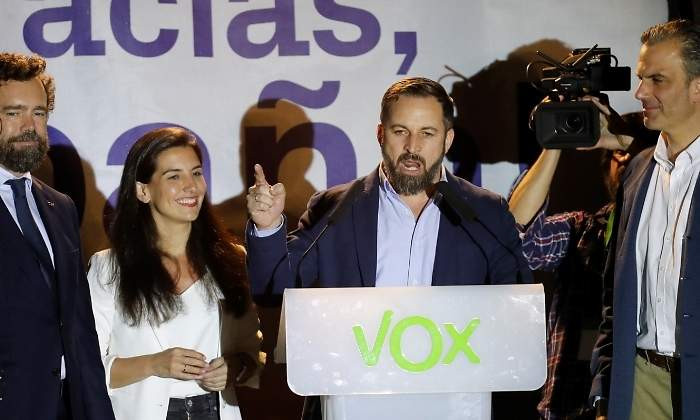 Vox Abascal sueldos publicos