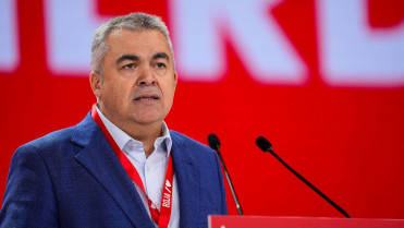 Santos Cerdán